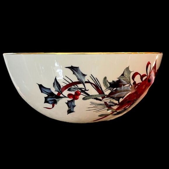 Lenox Winter Greetings Serving/Sentiment Bowl “Home is Where the Heart Is” - Picture 6 of 12